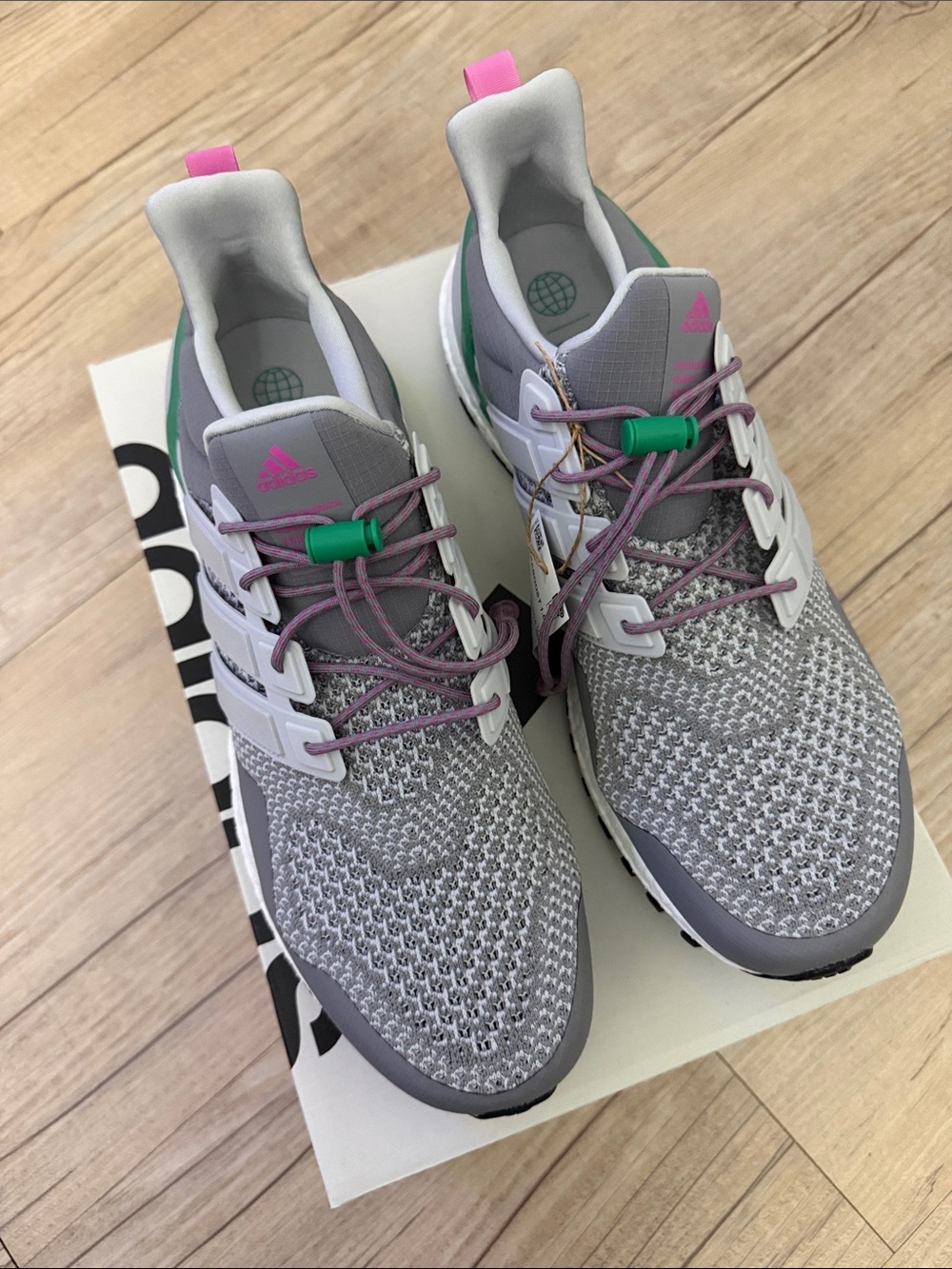 New with Box mens Adidas Ultraboost 1.0 shoes size 12